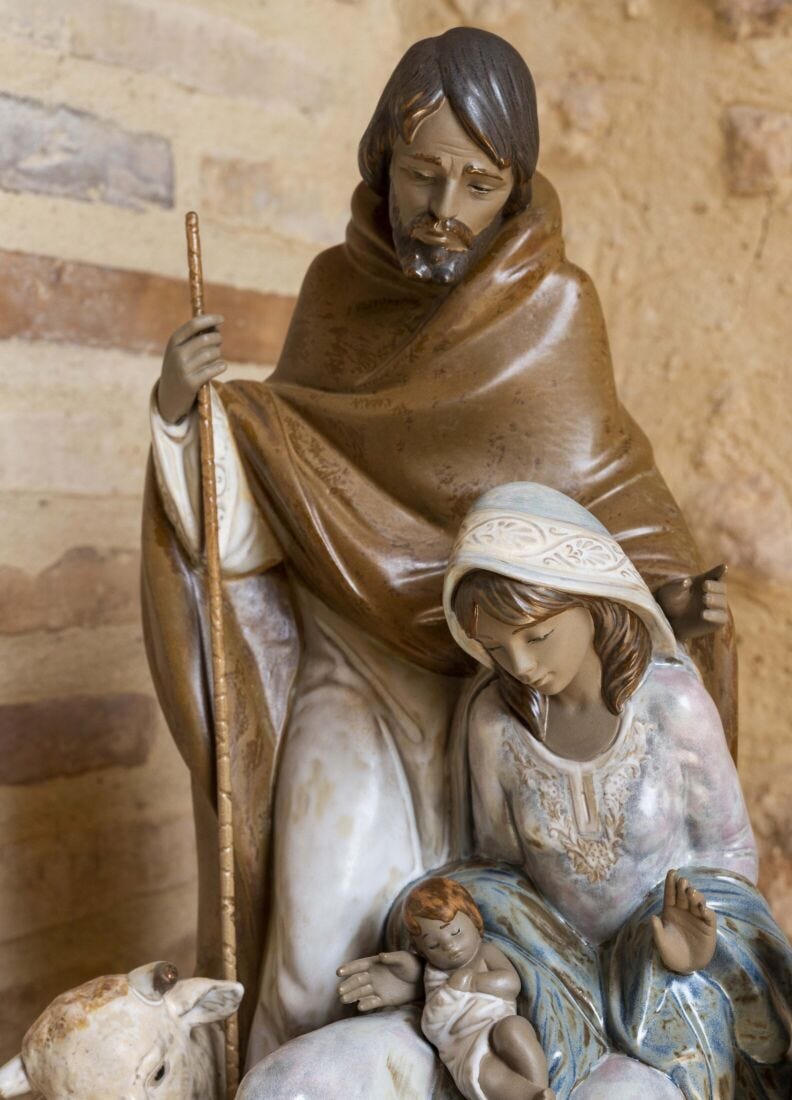 Joyful Event Nativity Figurine. Gres in Lladró