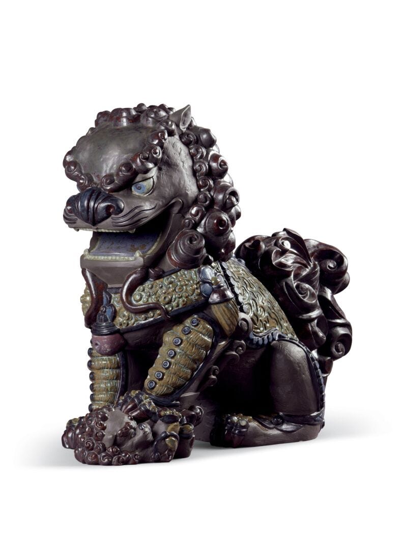 Oriental Lioness Sculpture. Black in Lladró
