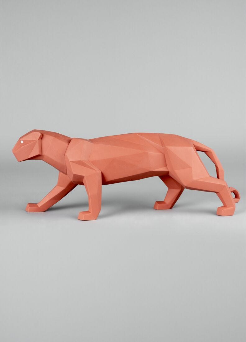 Panther Figurine. Coral matte in Lladró