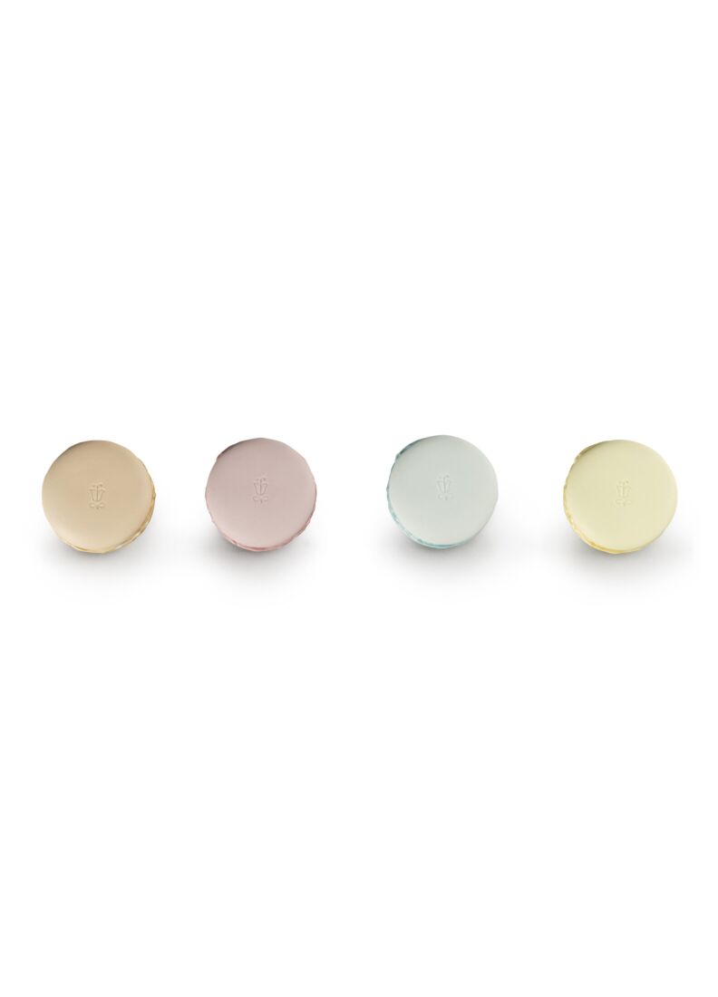 Figura Macarons. Crema, rosa, azzurro & giallo in Lladró