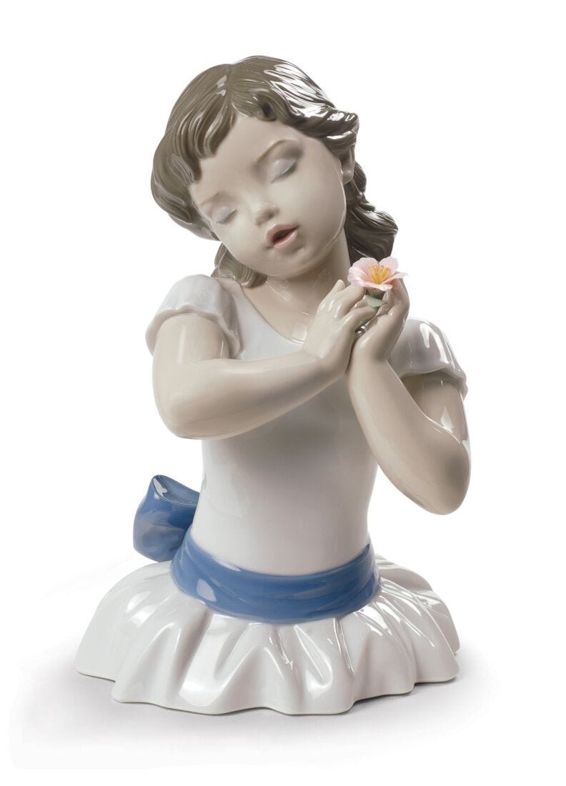 Beautiful Blossom Girl Figurine in Lladró
