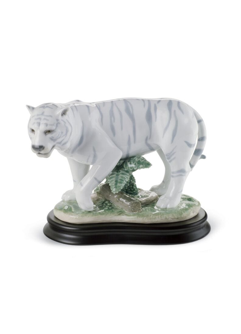 The Tiger Figurine in Lladró