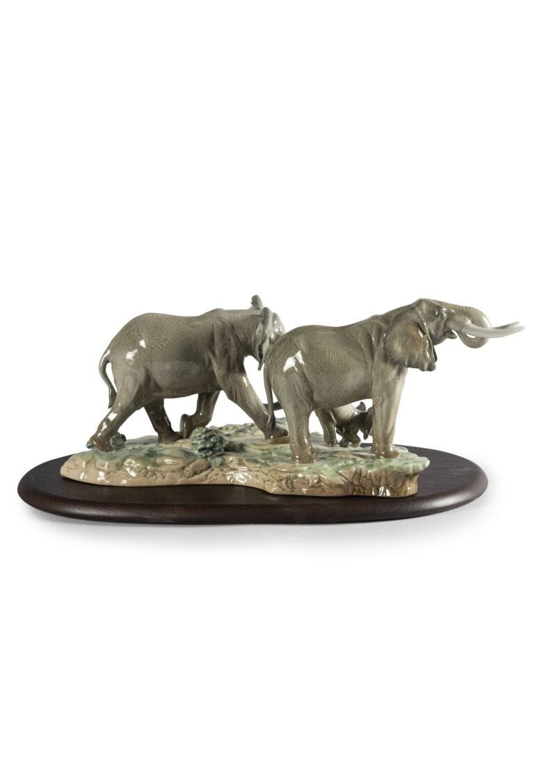 A Stop Along The Way Elephants Sculpture - Lladro-USA A Stop Along The Way Elephants Sculpture - Lladro-USA