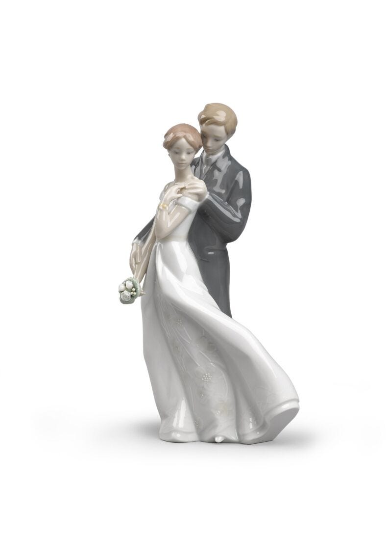 Everlasting Love Couple Figurine in Lladró