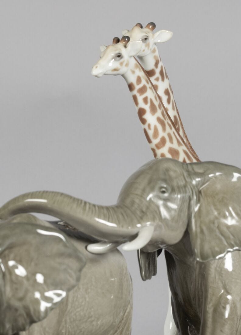 African Savannah Wild Animals Sculpture - Lladro-Japan African Savannah Wild Animals Sculpture - Lladro-Japan