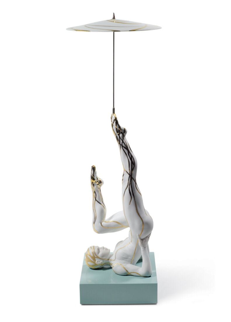 Balancer with Parasol Figurine. Limited Edition in Lladró