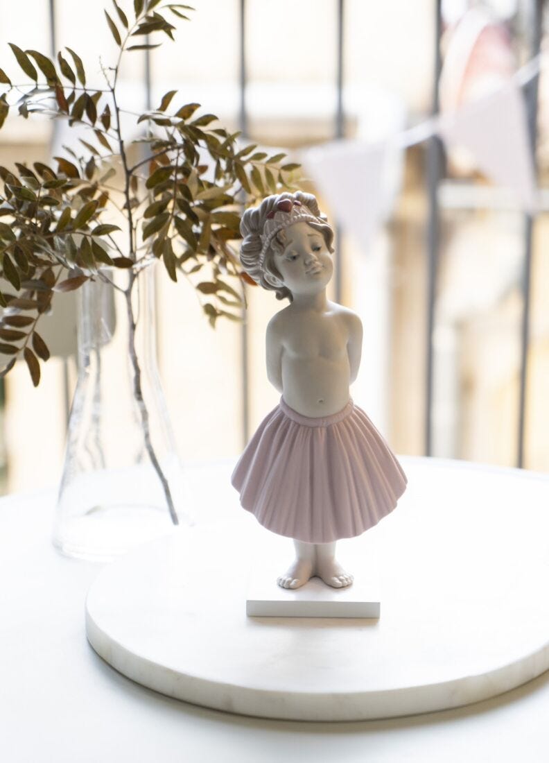 Girl's Fun Figurine, 2 of 6
