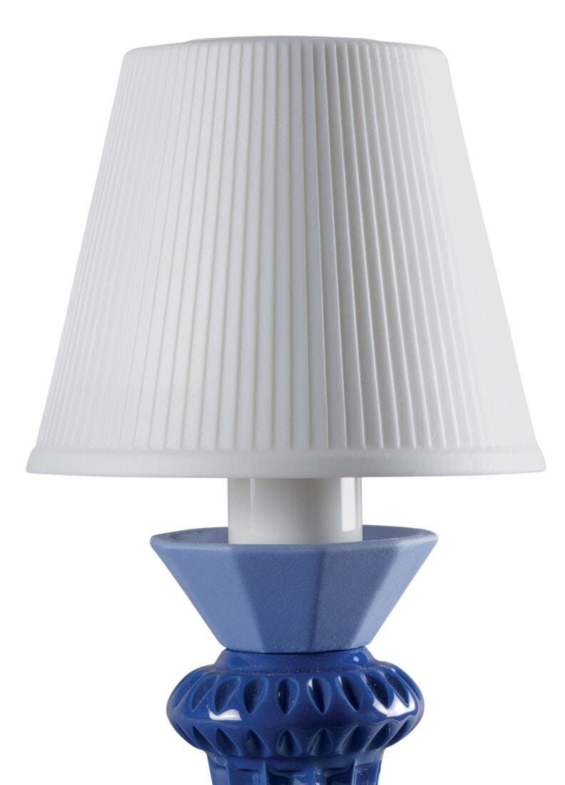 Belle de Nuit Lithophane Table Lamp with Tears. Blue (US) in Lladró
