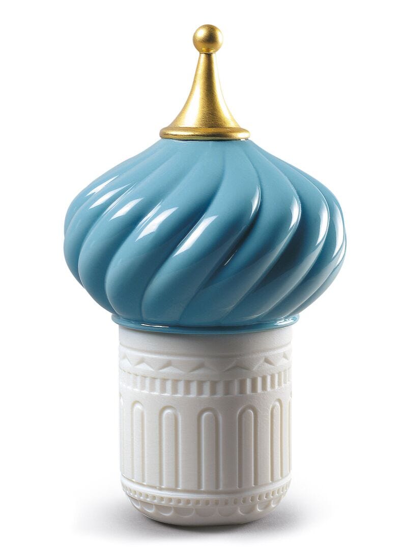 Turquoise Spire Candle 1001 Lights. Unbreakable Spirit Scent in Lladró
