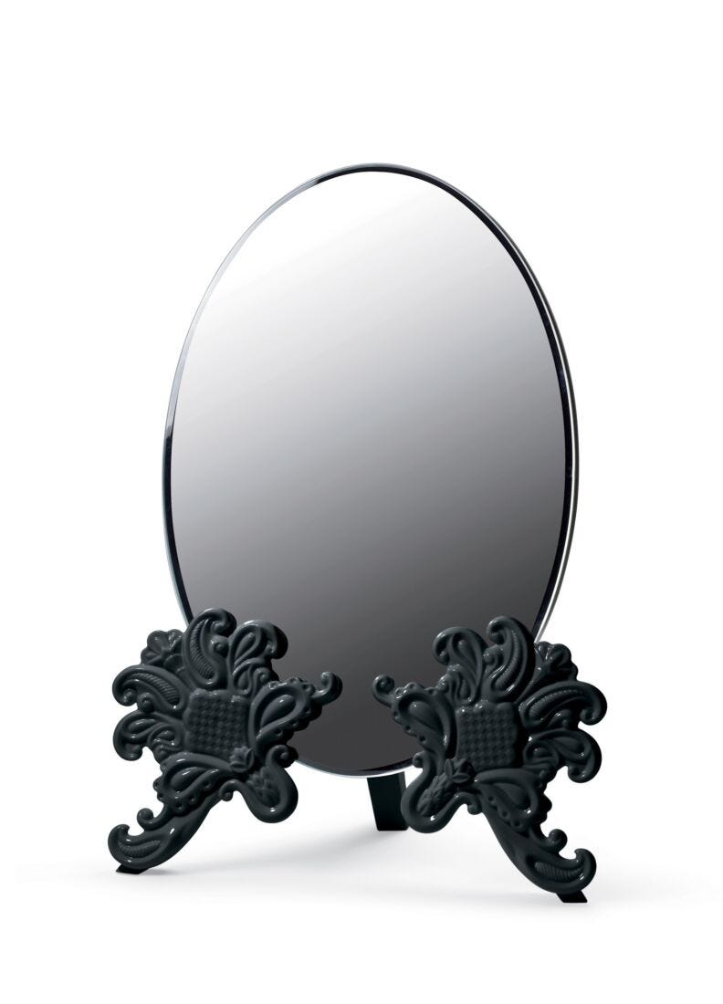 Vanity mirror (black) in Lladró