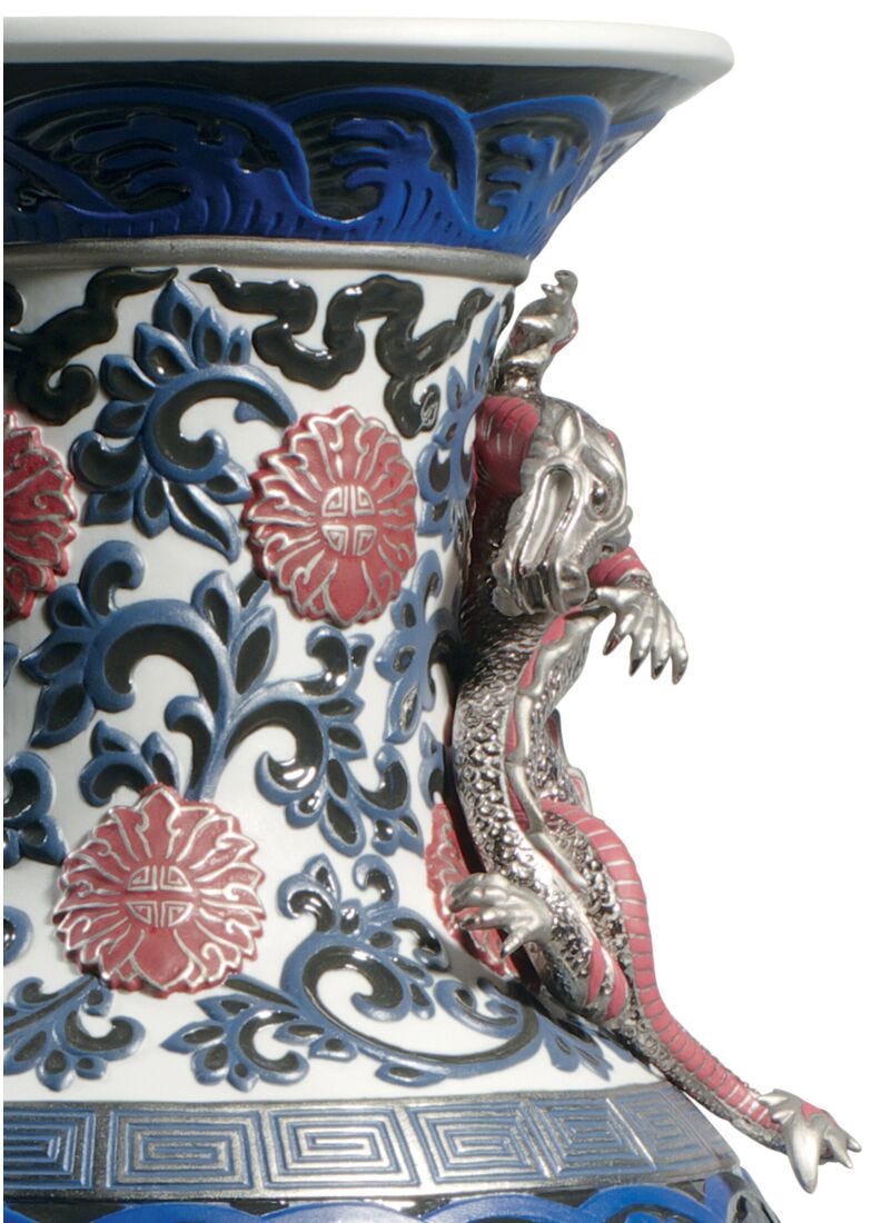 Oriental Vase Sculpture. Red. Limited Edition in Lladró