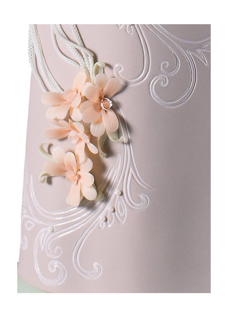 Haute Allure Exclusive Model Woman Figurine. Limited Edition, 3 of 5