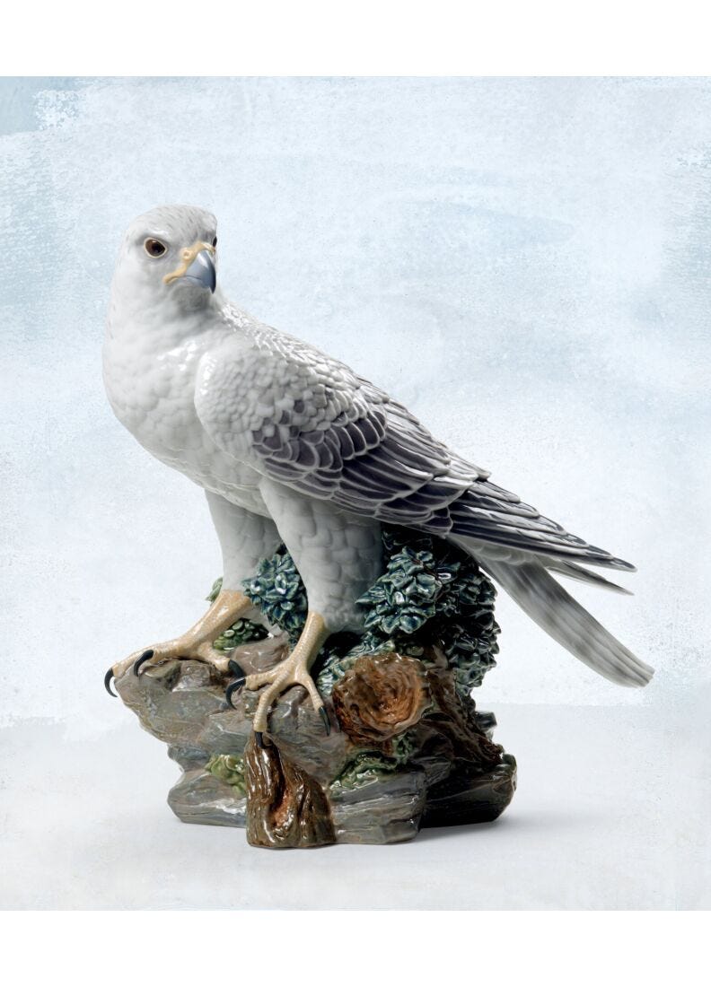 Gyrfalcon Sculpture. Limited Edition in Lladró