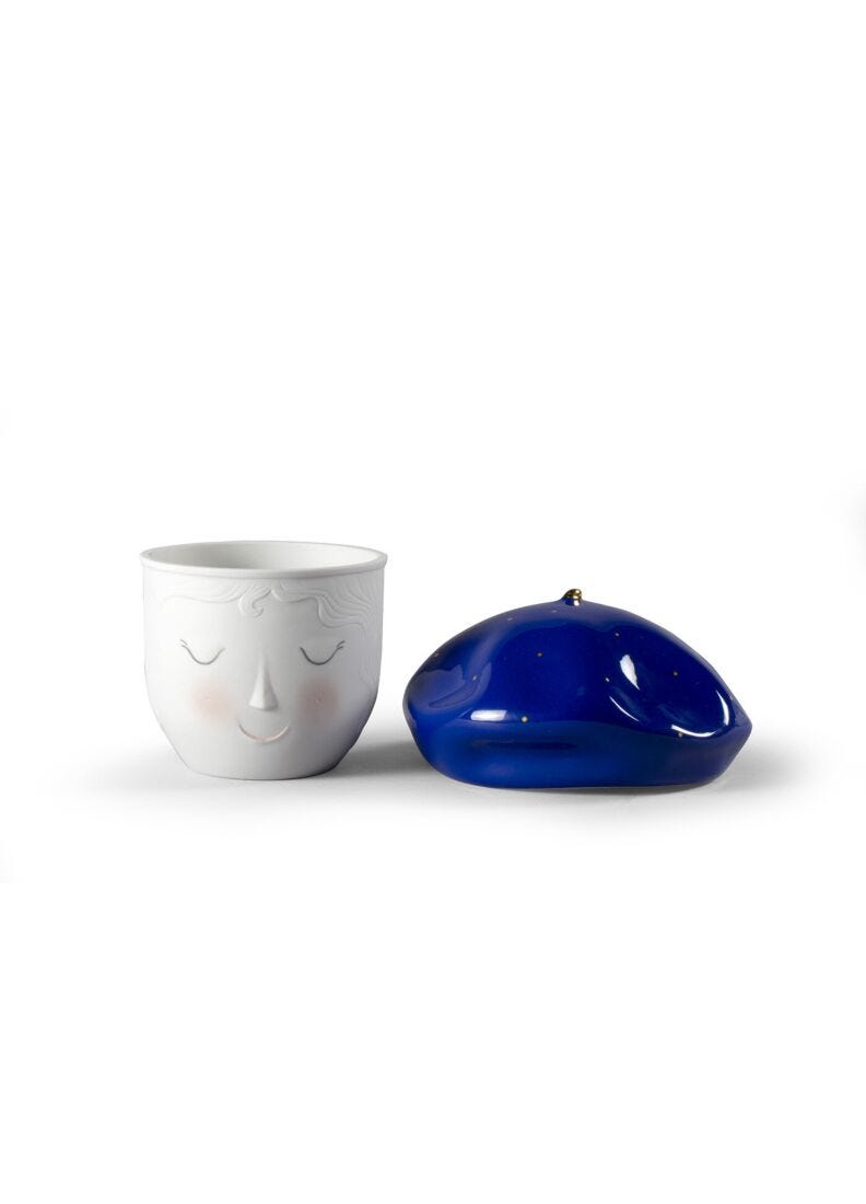 Lane Beret Box. Blue-Gold, 2 of 2