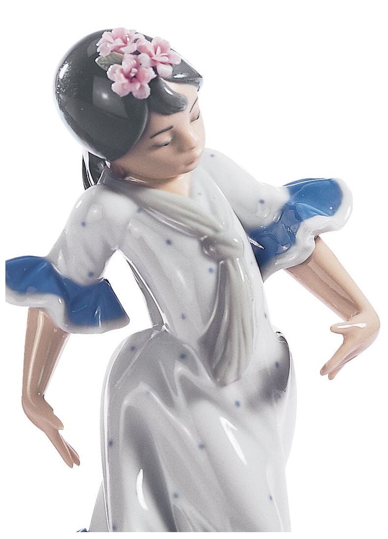 Juanita Flamenco Dancer Girl Figurine. Blue in Lladró