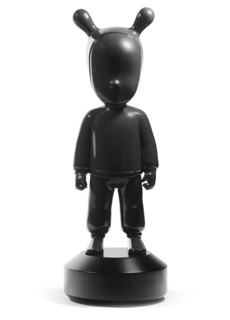 The Black Guest Figurine. Large Model. in Lladró