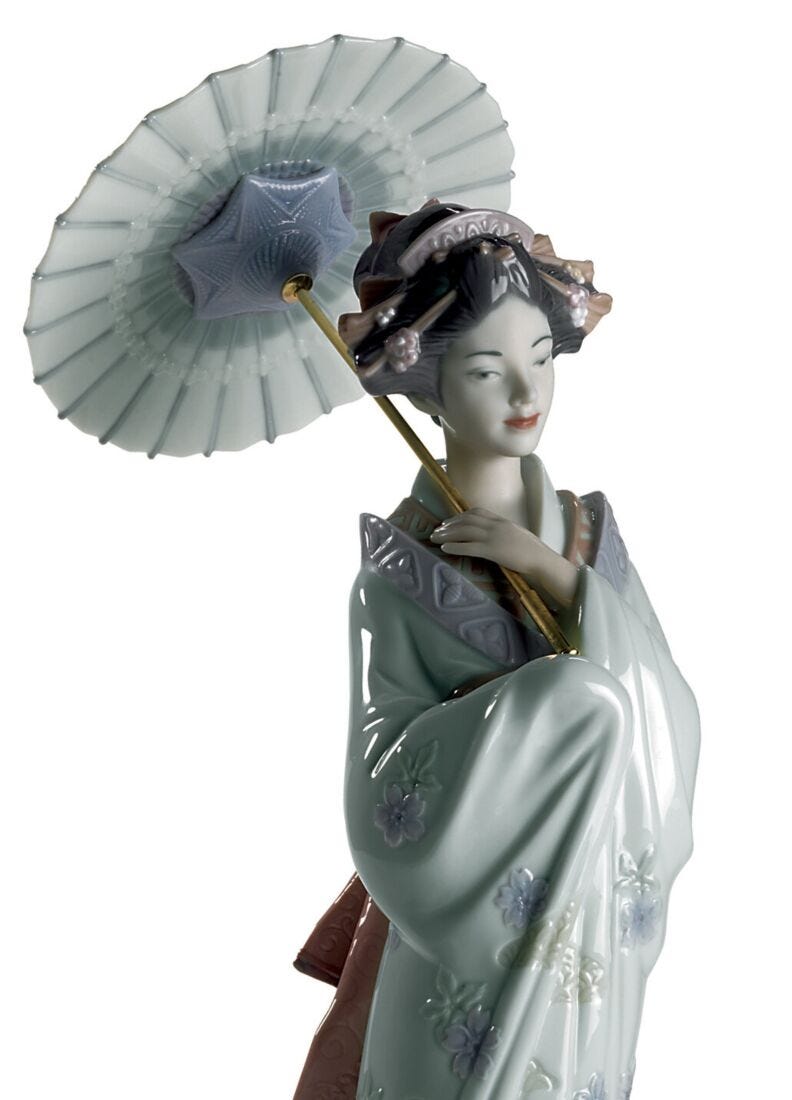 Japanese Portrait Woman Figurine in Lladró