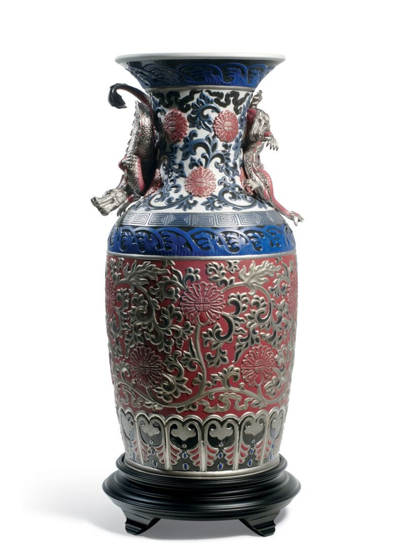 Oriental Vase Sculpture. Red. Limited Edition in Lladró