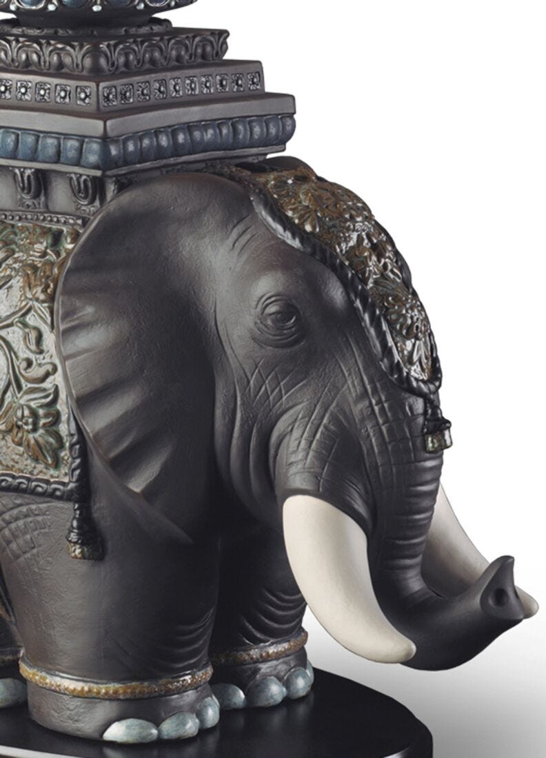 Lampada da tavolo Elefante di Siam (CE) in Lladró