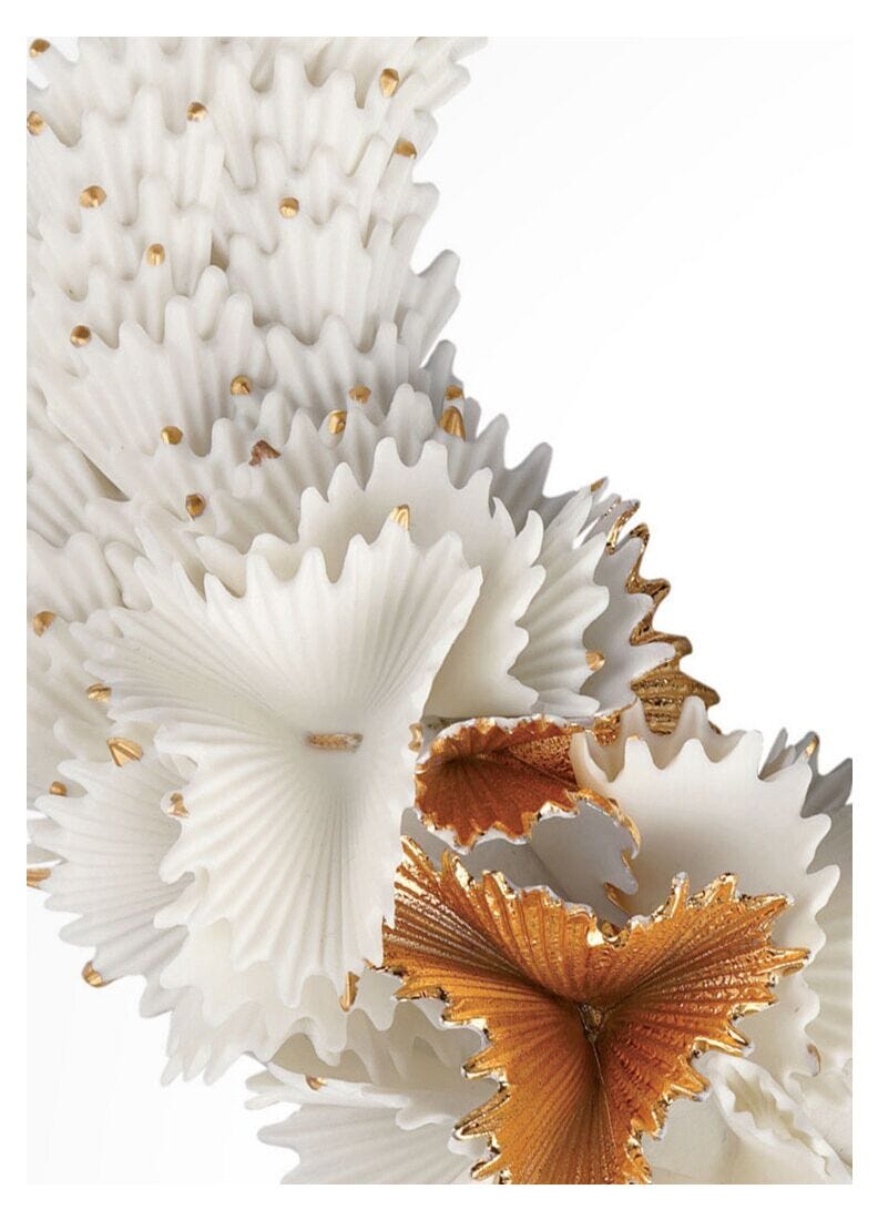 Actinia Porcelain Necklace. White and Golden luster in Lladró
