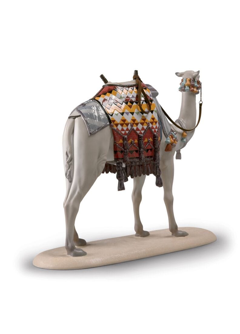 Camel Figurine Gloss. Limited Edition in Lladró