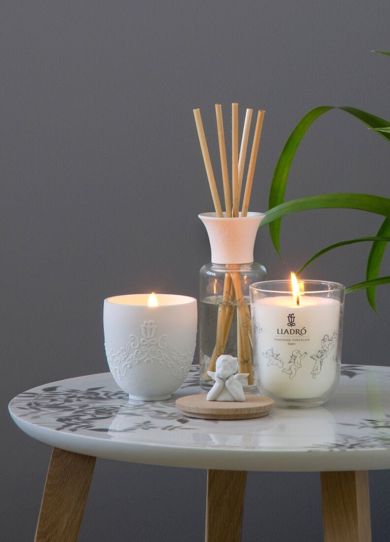 Aroma Diffuser. On the Prairie Scent, 2 of 2