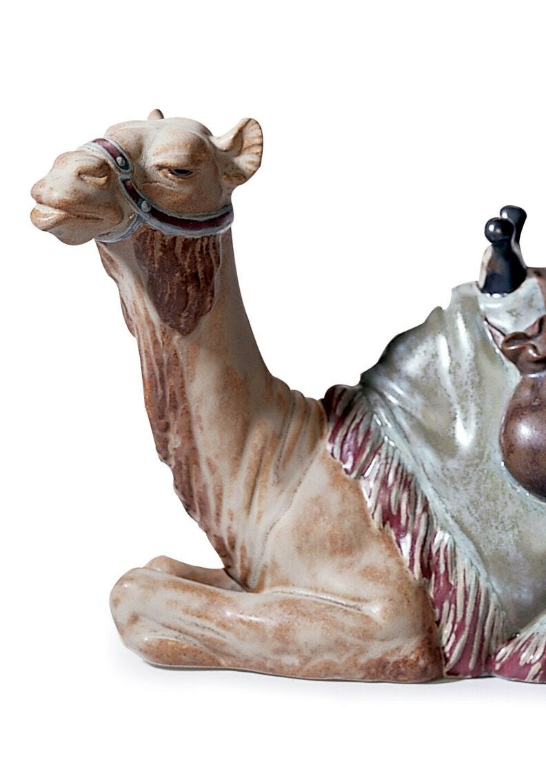 Camel Figurine Matte in Lladró