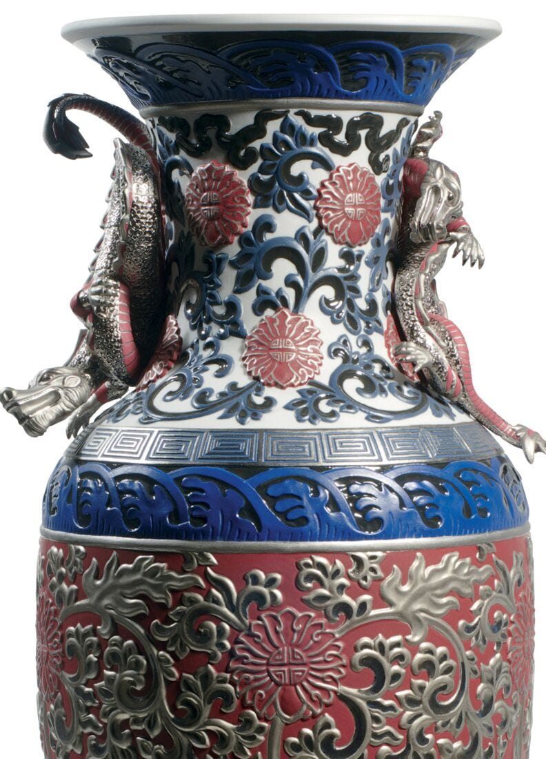 Oriental Vase Sculpture. Red. Limited Edition in Lladró