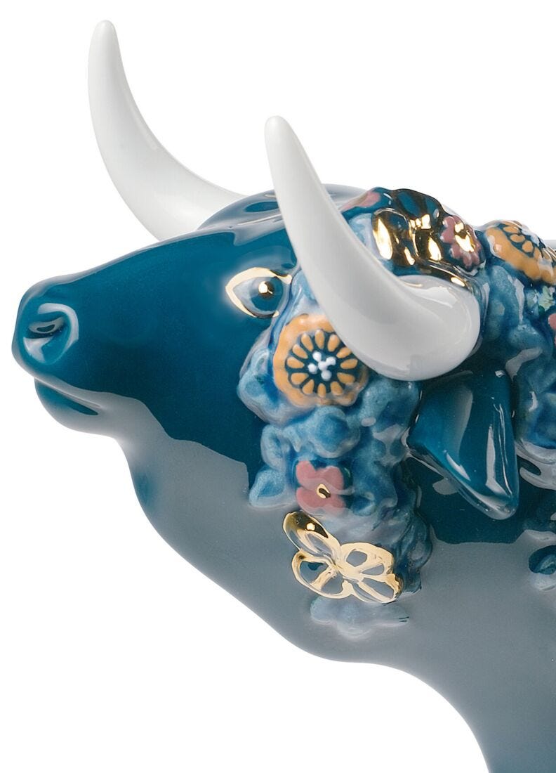 Flower Bedecked Bull Figurine. Limited Edition in Lladró