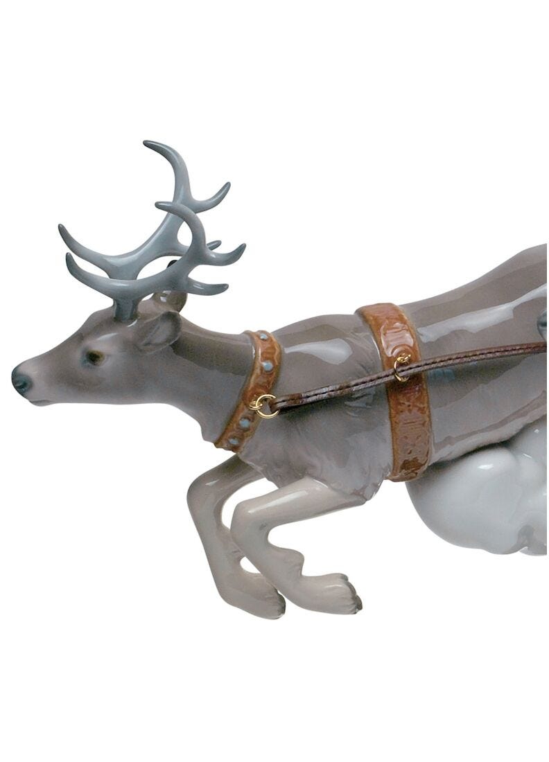 Santa's Midnight Ride Sleigh Figurine. Limited Edition in Lladró