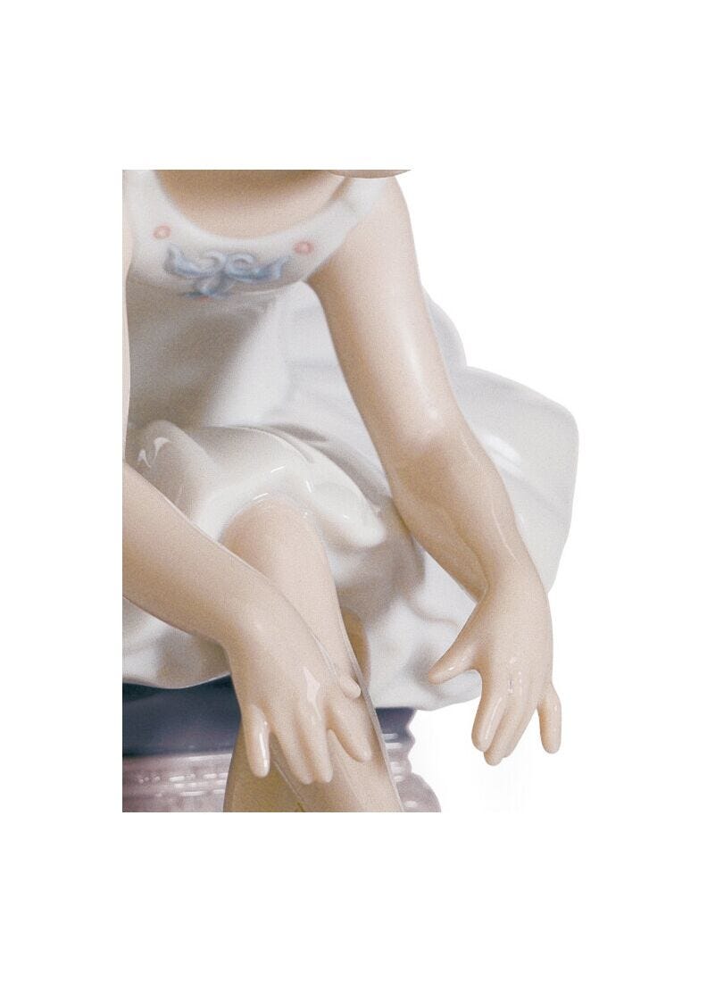 Little Ballerina I Girl Figurine in Lladró