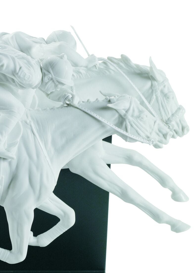 Horse Race Figurine. Limited Edition in Lladró