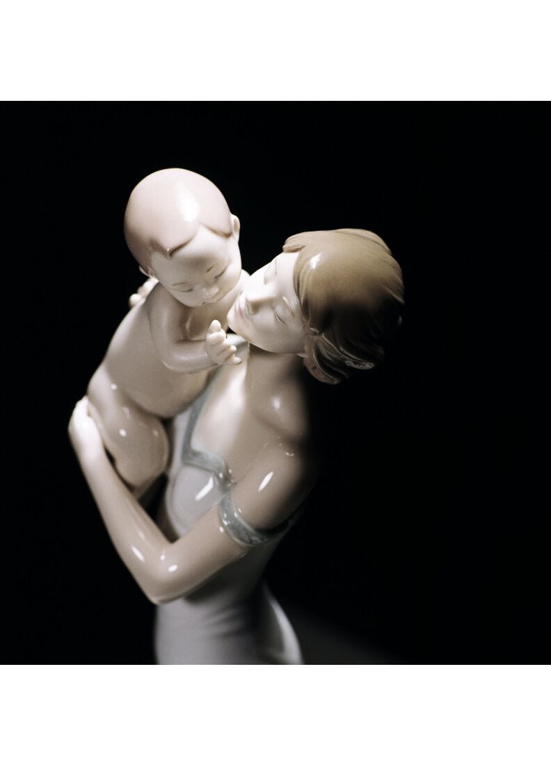 Figurina Madre Amore incondizionato in Lladró