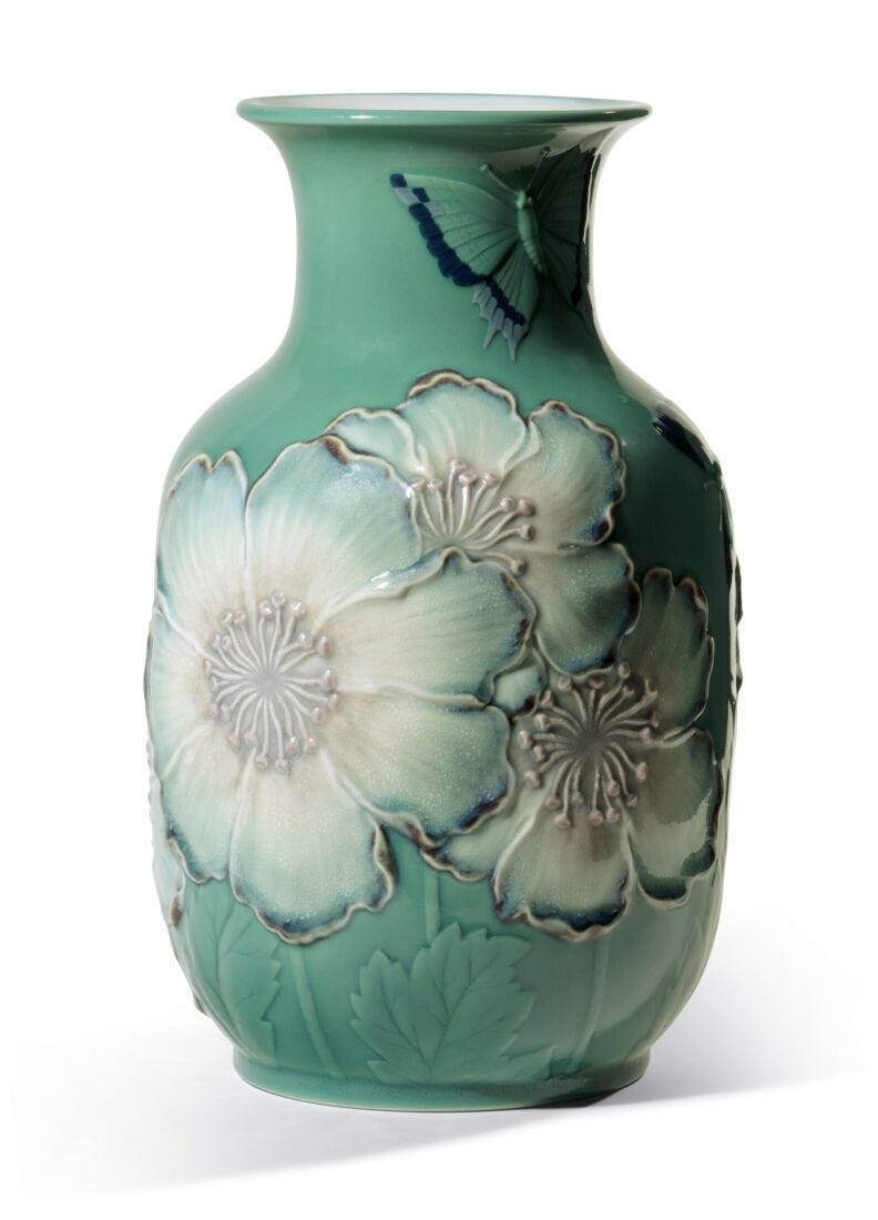 Poppy Flowers Tall Vase. Green. Limited Edition in Lladró