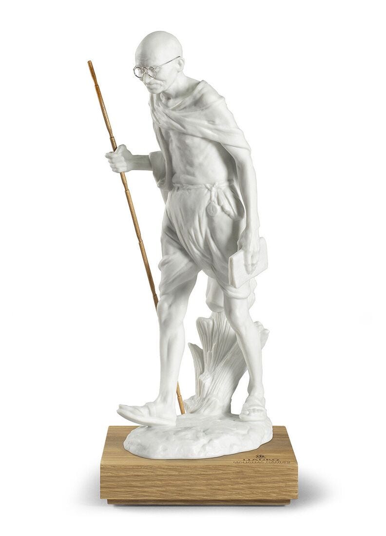 Figura Mahatma Gandhi. Blanco en Lladró