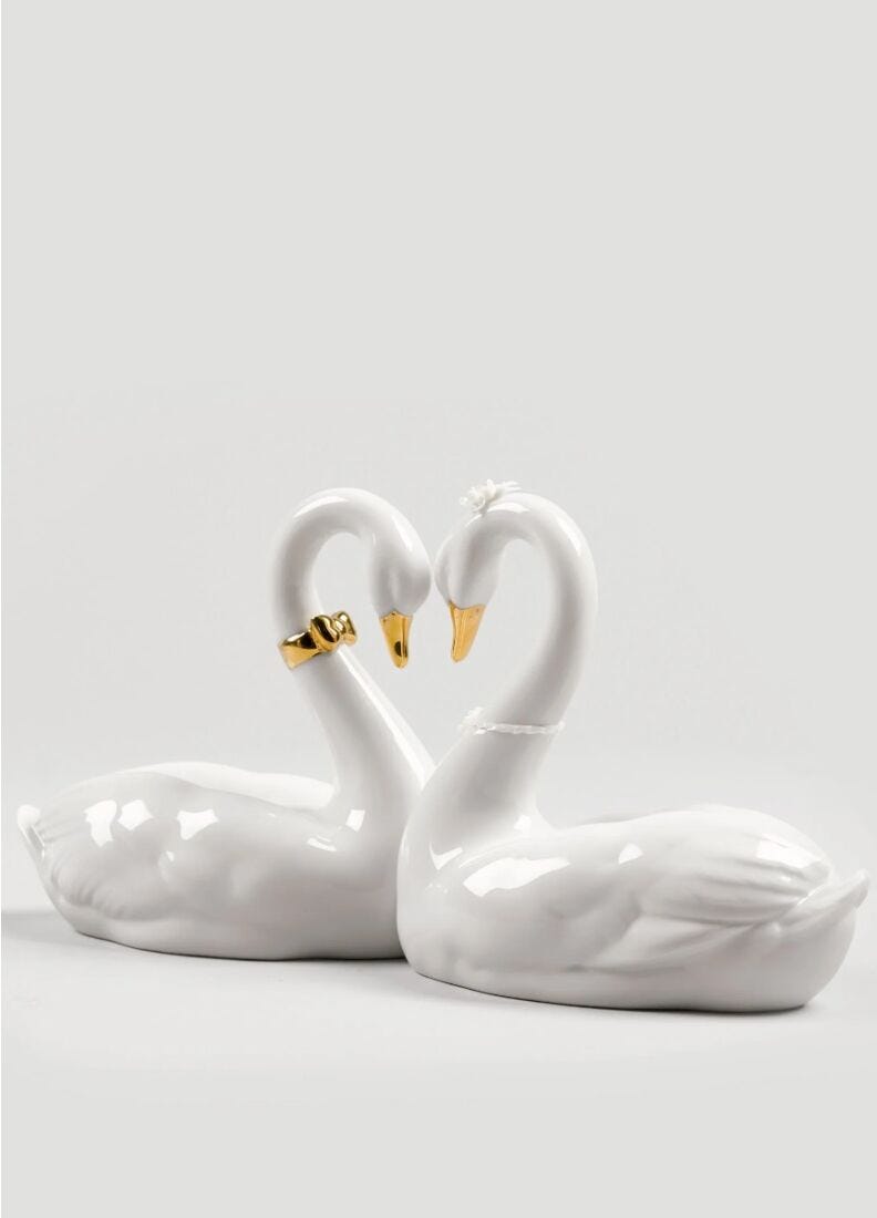 Endless Love Swans Set in Lladró