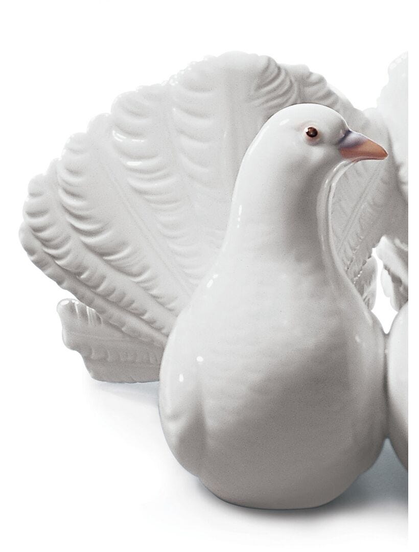 贈呈 リヤドロ Lladro Couple Figurine Doves of 01001169 人形