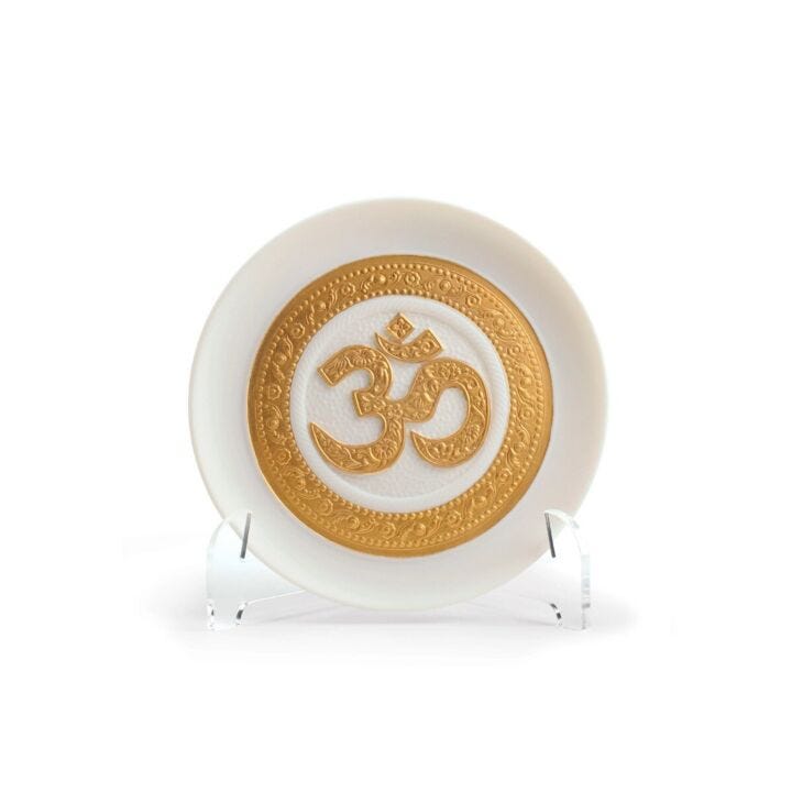 Om Decorative Plate. Golden Lustre in Lladró