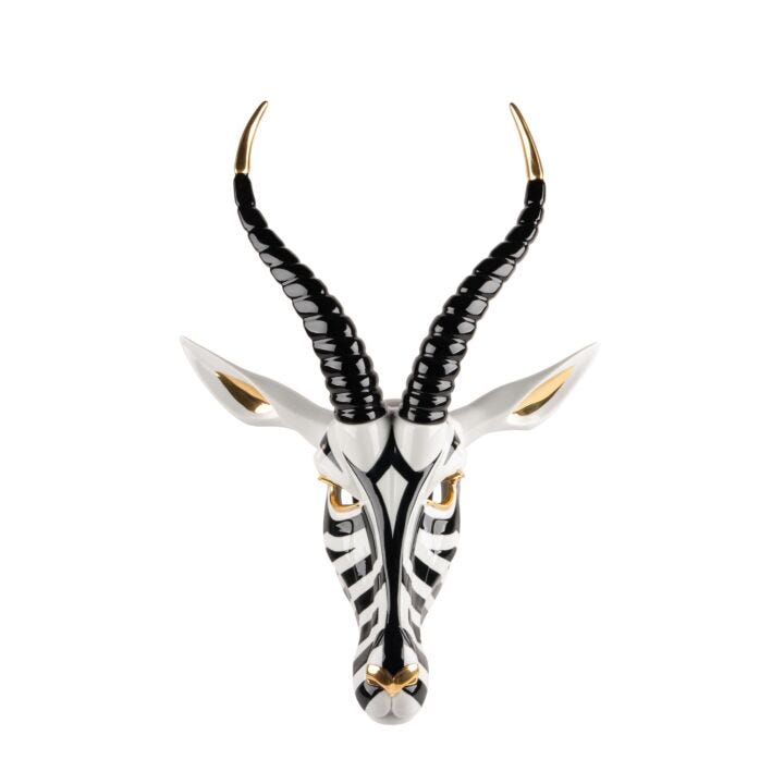 Antelope mask. Black and gold in Lladró