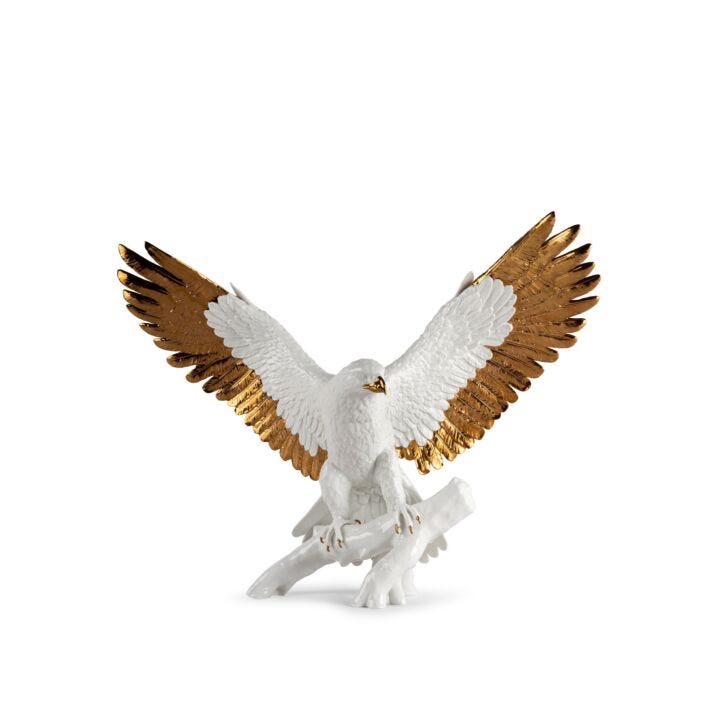 Freedom eagle Sculpture. White and copper in Lladró