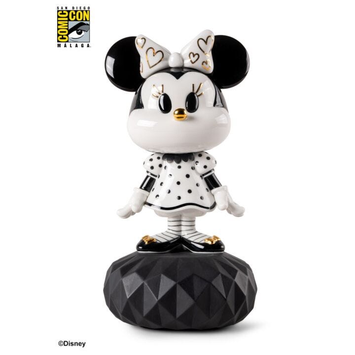 Minnie in black and white Sculpture in Lladró