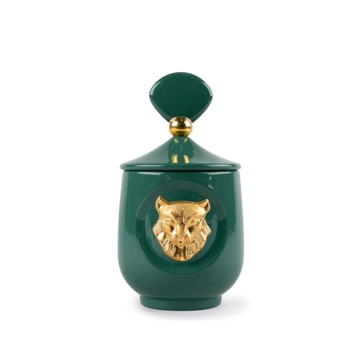Lynx candle Luxurious animals. Redwood fire Scent in Lladró