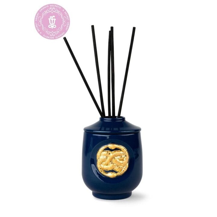 Snake Perfume diffuser Luxurious animals. A Secret Orient Scent in Lladró
