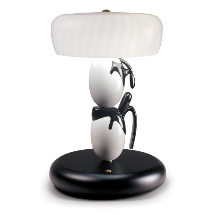 Hairstyle (I/U) Table Lamp (CE) in Lladró