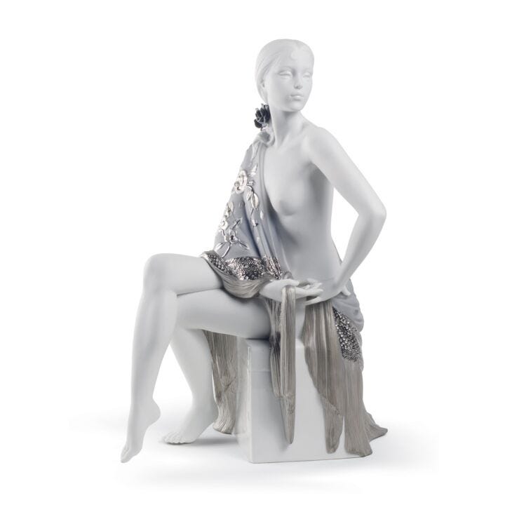 Nude with Shawl Woman Figurine. Silver Lustre in Lladró