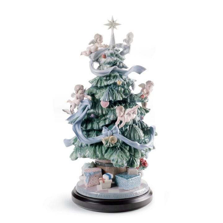 Great Christmas Tree Figurine. Limited Edition in Lladró