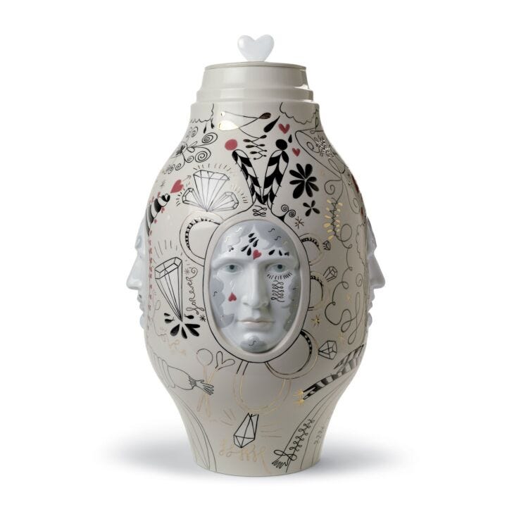 Medium Conversation Vase. Limited Edition in Lladró