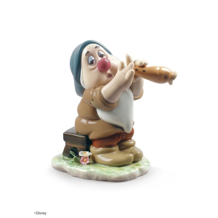 Sleepy Snow White Dwarf Figurine in Lladró