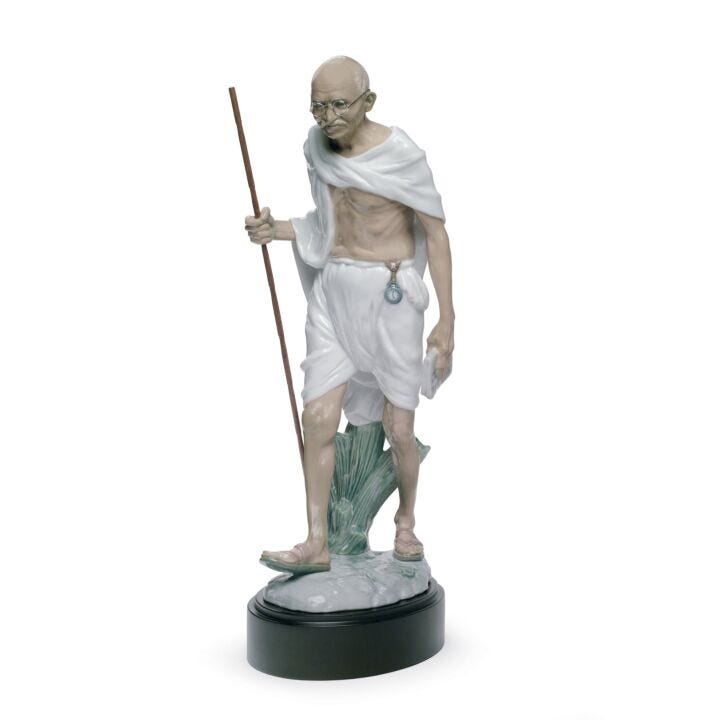 Figurina Mahatma Gandhi in Lladró