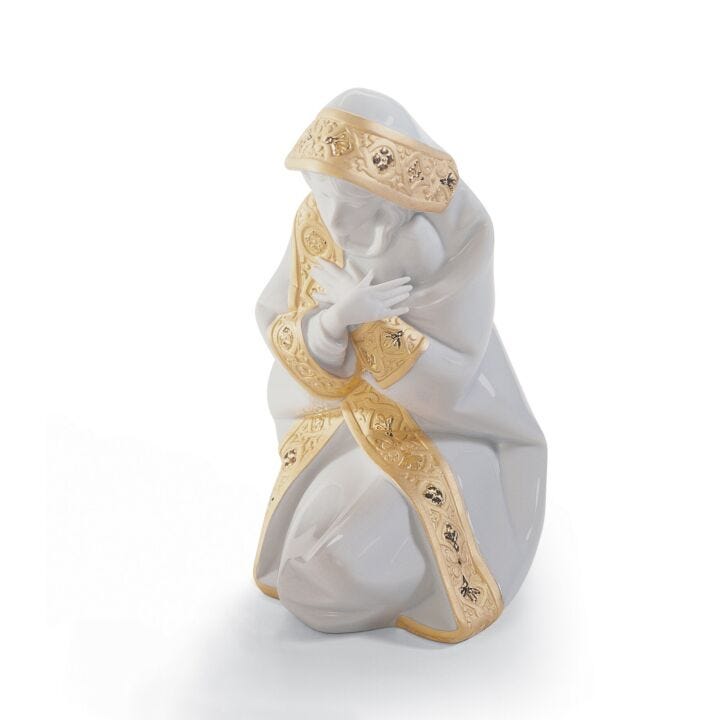 Mary Nativity Figurine. Golden Lustre in Lladró